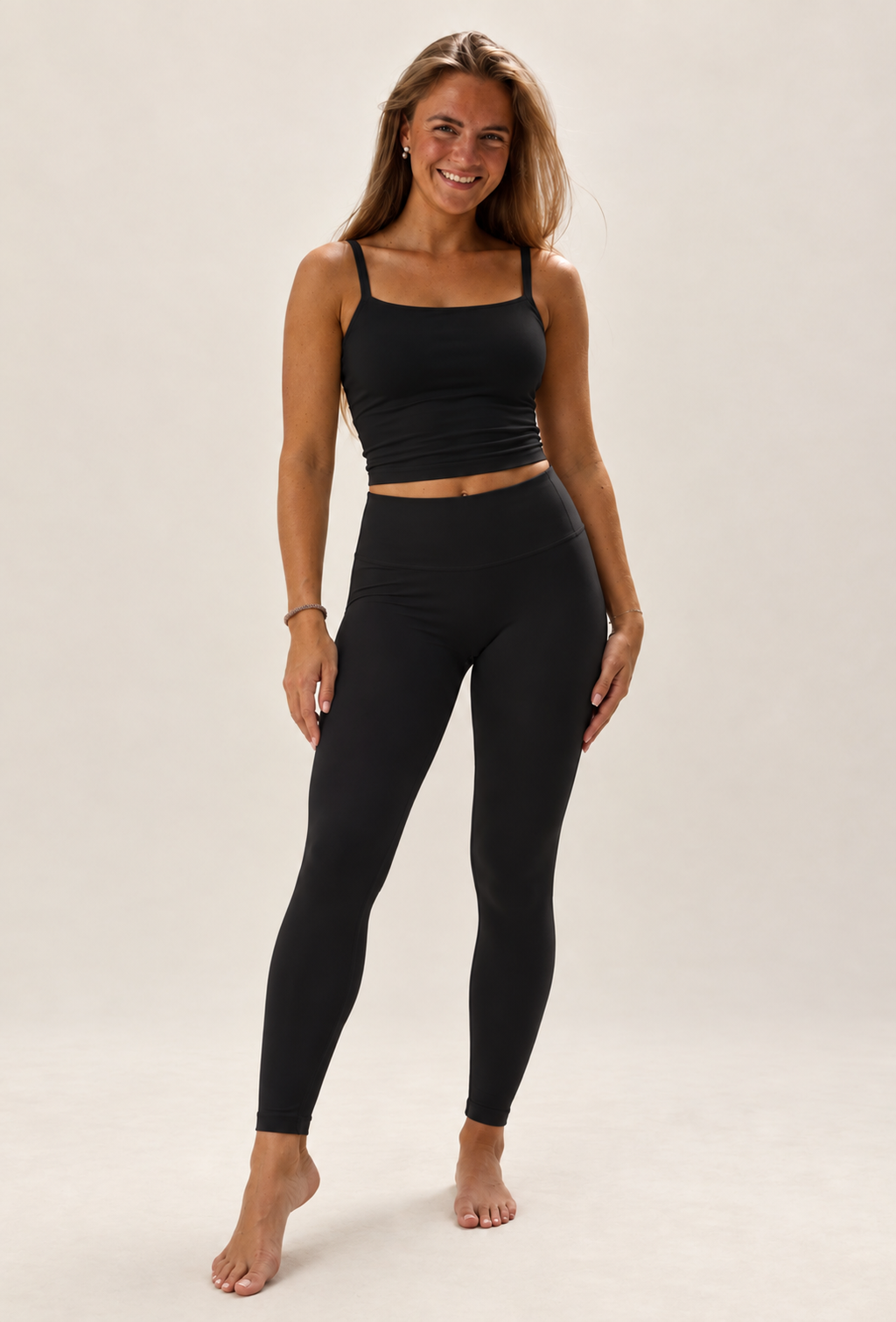 Angel-Wings High-Rise Leggings – Black