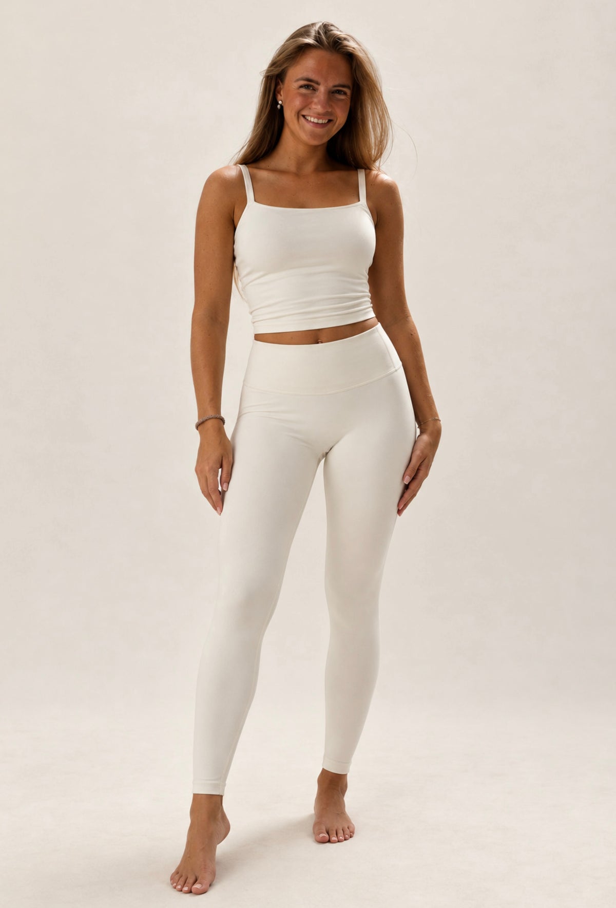Angel-Wings High-Rise Leggings – Light Grey